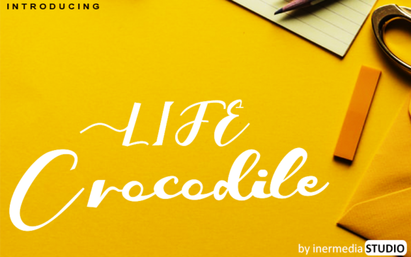 Crocodile Font: Elegant Handwritten Style for Business